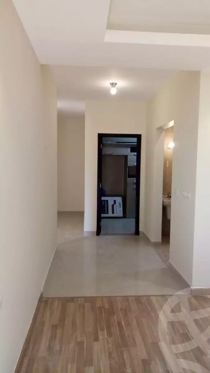 https://aqarmap.com.eg/en/listing/5383169-for-rent-cairo-el-sheikh-zayed-city-compounds-dh-drys