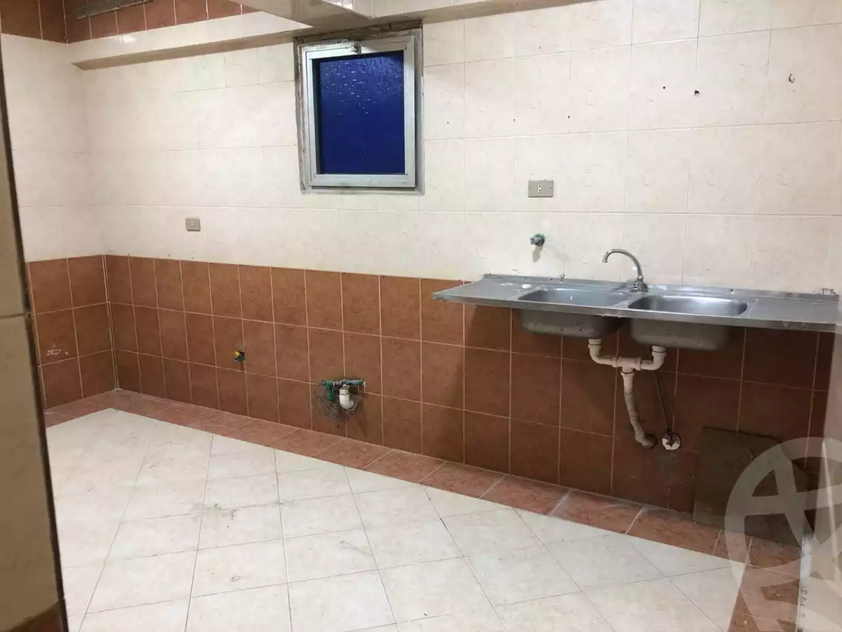 https://aqarmap.com.eg/ar/listing/5383676-for-rent-cairo-mokattam-lhdb-l-ly-el-naforah-square