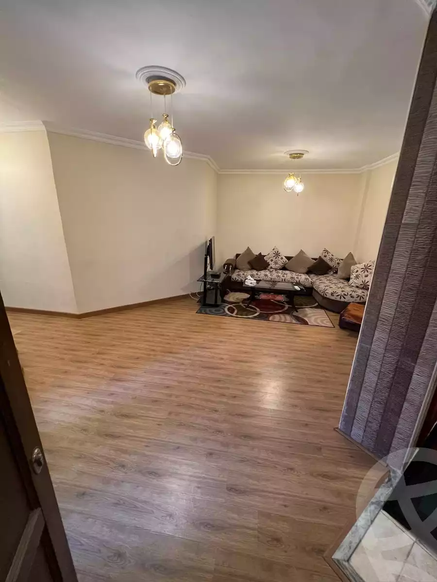https://aqarmap.com.eg/en/listing/5385362-for-rent-cairo-new-cairo-lrhb-city-phase-5-ibn-al-nafees-st