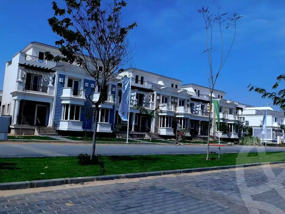 https://aqarmap.com.eg/en/listing/5385399-for-sale-cairo-6th-of-october-compounds-mountain-view-chillout-park-mountain-view-lakeside