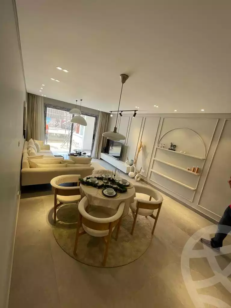 https://aqarmap.com.eg/en/listing/5386055-for-sale-cairo-el-sheikh-zayed-city-compounds-kmbwnd-fyldj-wyst-dr-llttwyr