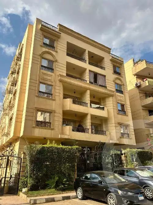 https://aqarmap.com.eg/en/listing/5390186-for-sale-cairo-new-cairo-el-diplomaseen