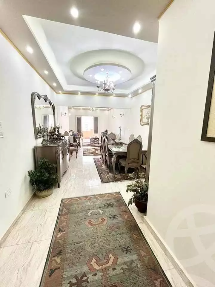 https://aqarmap.com.eg/ar/listing/5390921-for-sale-alexandria-lauran-alexandria-lauran-abd-el-khalik-tharwat-st