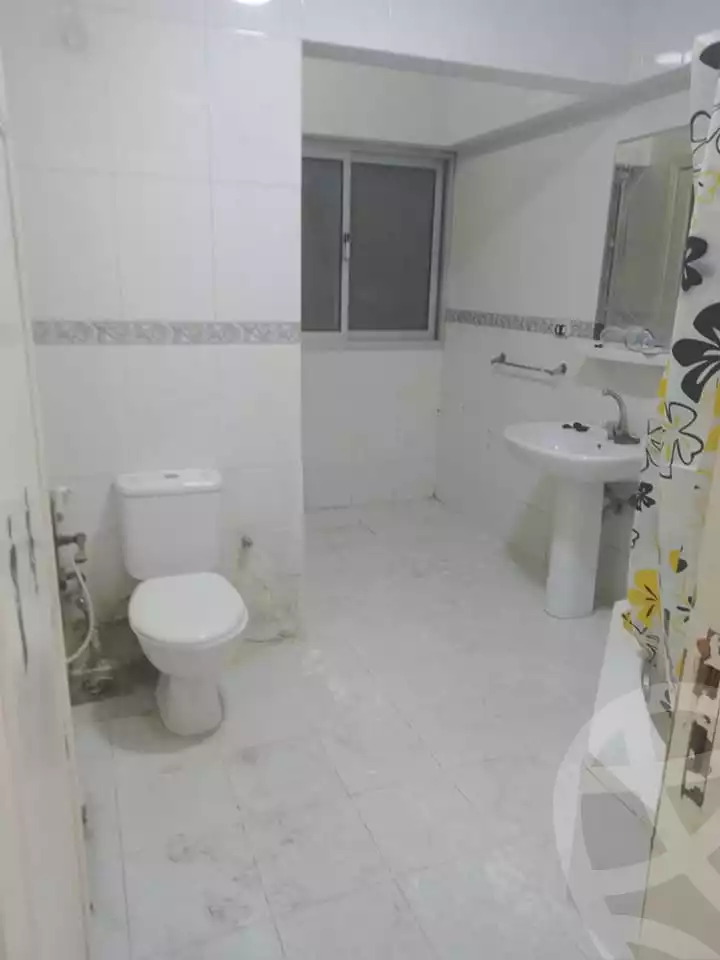 https://aqarmap.com.eg/ar/listing/5391862-for-rent-cairo-mokattam-lhdb-l-ly-diplomats-neighborhood