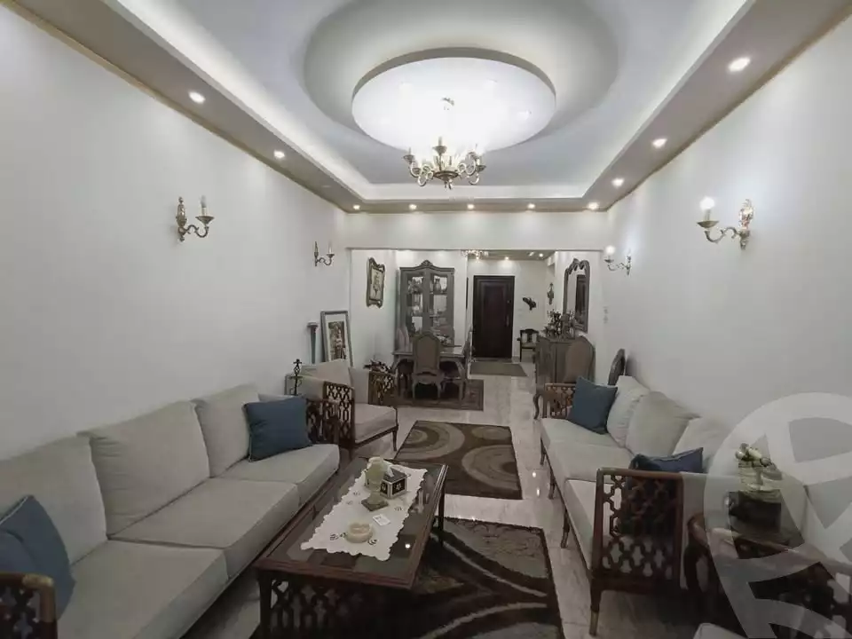 https://aqarmap.com.eg/ar/listing/5391969-for-sale-alexandria-lauran-alexandria-lauran-abd-el-khalik-tharwat-st