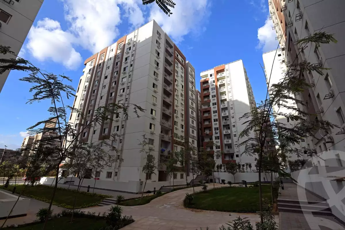 https://aqarmap.com.eg/en/listing/5400762-for-sale-cairo-6th-of-october-compounds-green-hills