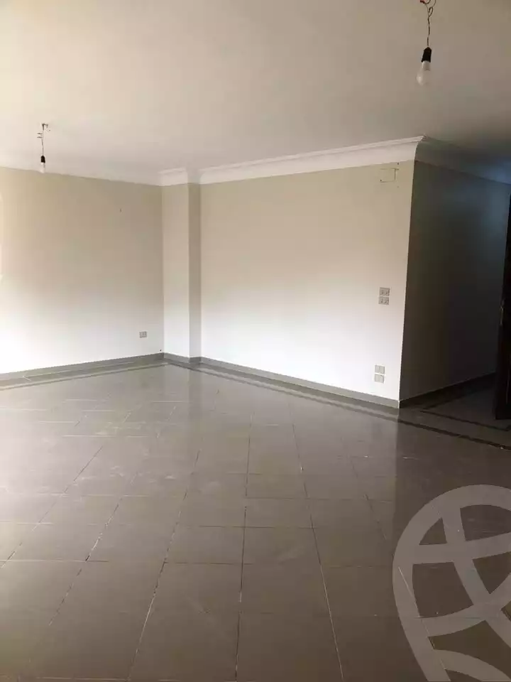 https://aqarmap.com.eg/en/listing/5403910-for-rent-cairo-mokattam-lhdb-l-ly-shr-krym-bnwn