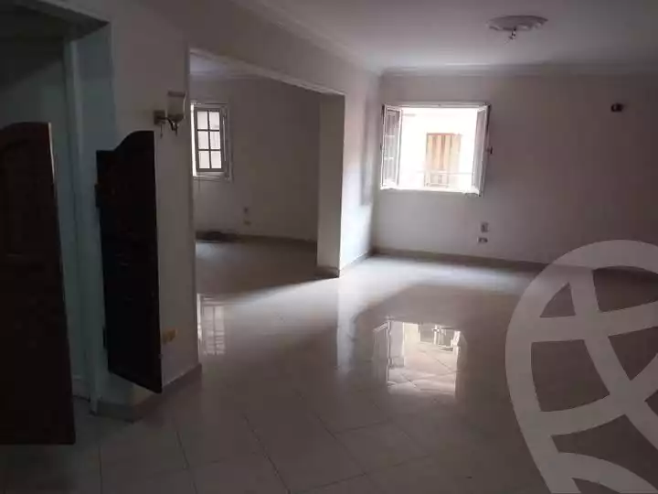https://aqarmap.com.eg/en/listing/5404104-for-rent-cairo-ain-shams-ahmed-esmat-st