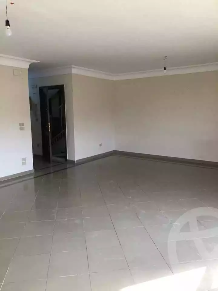 https://aqarmap.com.eg/en/listing/5405522-for-rent-cairo-mokattam-lhdb-l-ly-shr-krym-bnwn