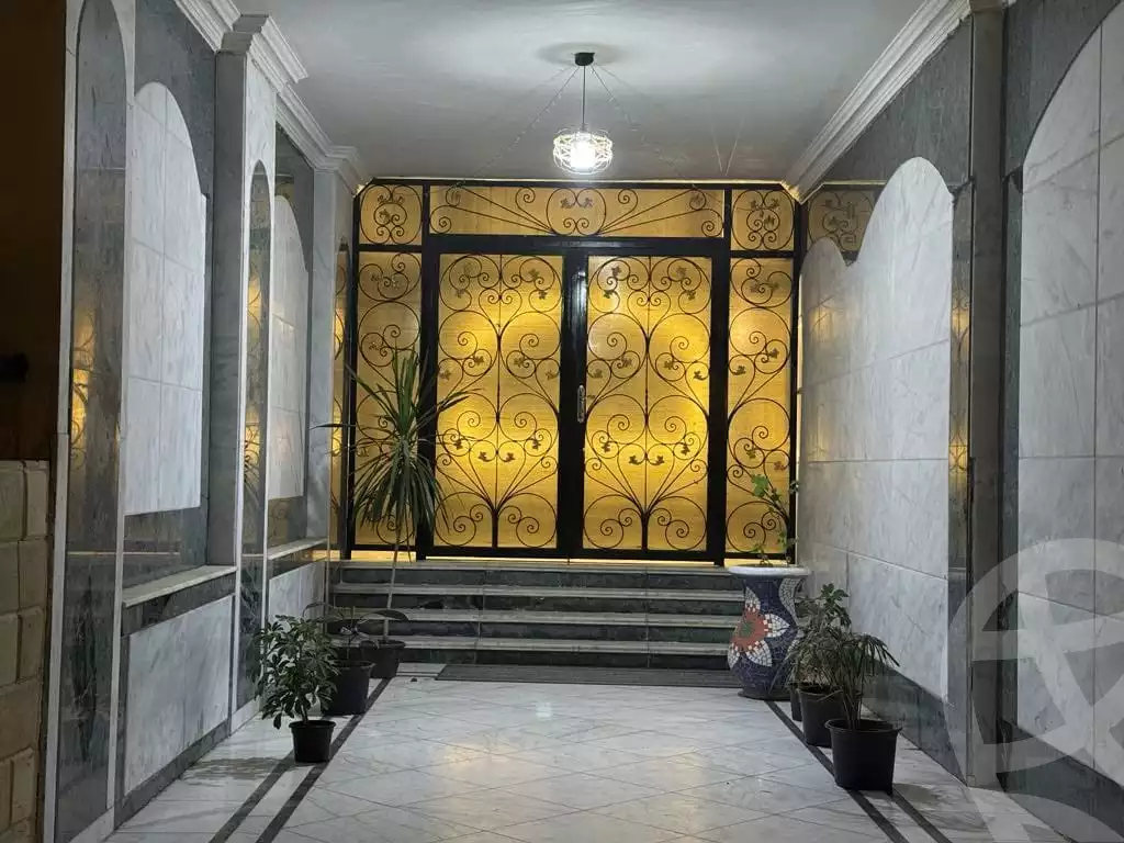 https://aqarmap.com.eg/en/listing/5405486-for-sale-cairo-el-shorouk-lmntq-lthmn-neighbourhood-1