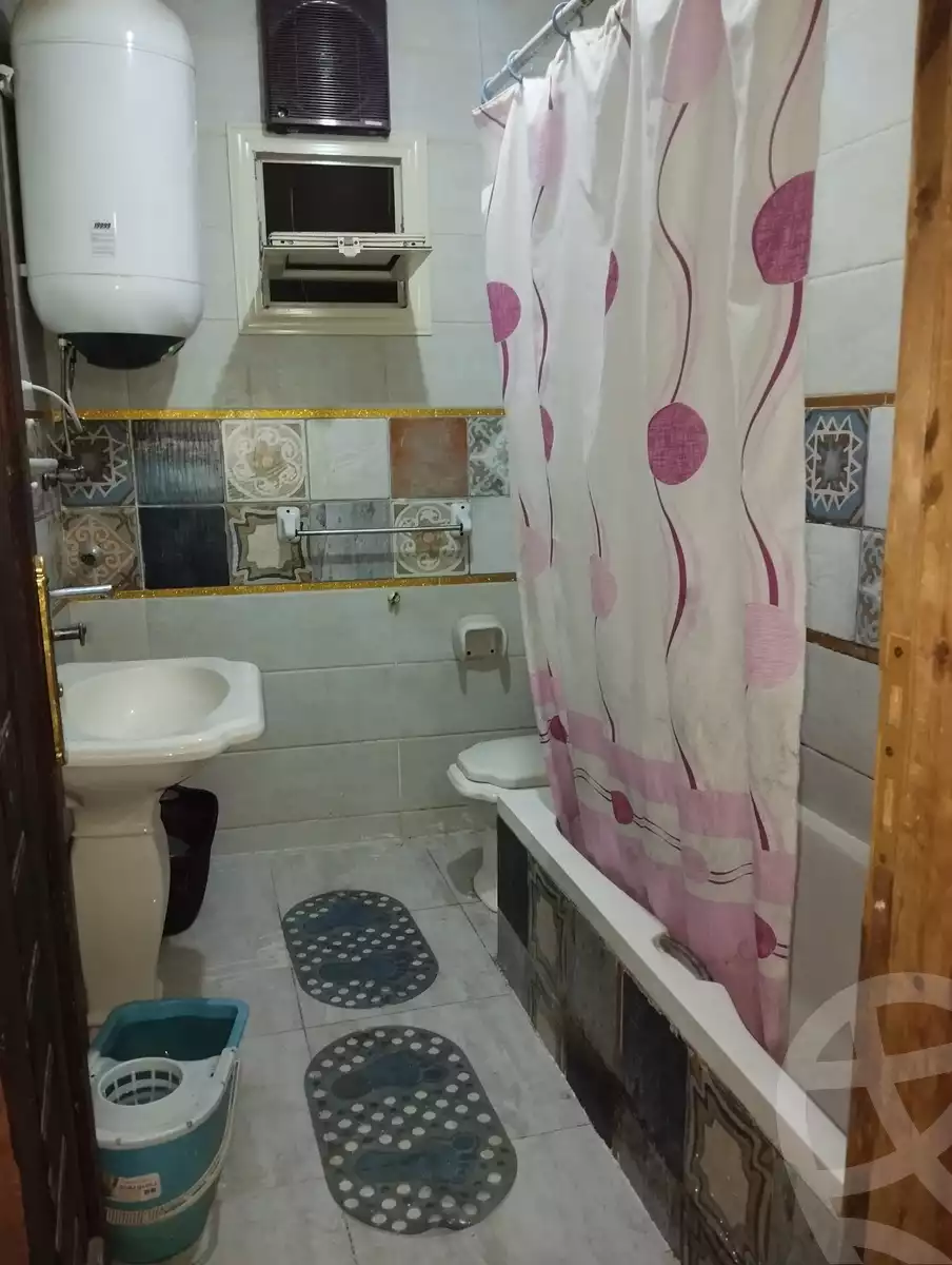 https://aqarmap.com.eg/en/listing/5405760-for-sale-cairo-el-haram-shareaa-el-haram