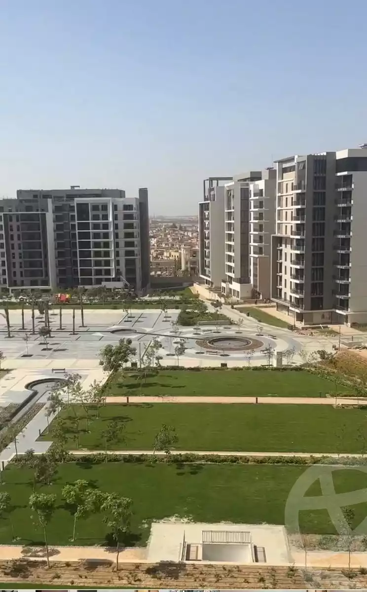 https://aqarmap.com.eg/ar/listing/5405776-for-sale-cairo-el-sheikh-zayed-city-compounds-zyd-wr-llttwyr-park-towers-zed-el-sheikh-zayed-compound