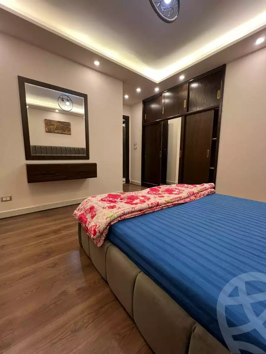 https://aqarmap.com.eg/en/listing/5405998-for-sale-cairo-new-cairo-lrhb-city-phase-5-ibn-rushd-st