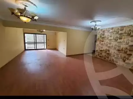 https://aqarmap.com.eg/ar/listing/5390133-for-sale-cairo-el-maadi-shr-7