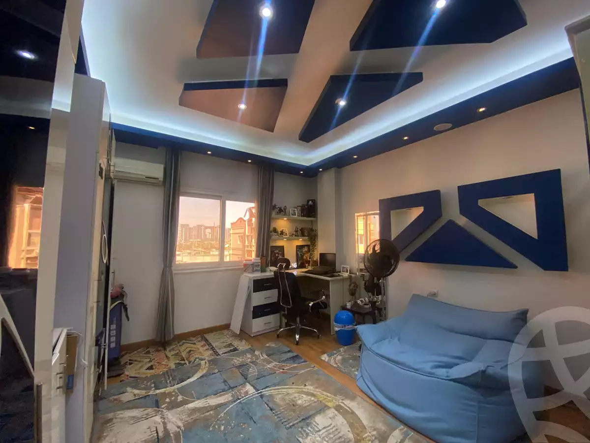 https://aqarmap.com.eg/en/listing/5408194-for-sale-cairo-el-sheikh-zayed-city-compounds-continental-gardens