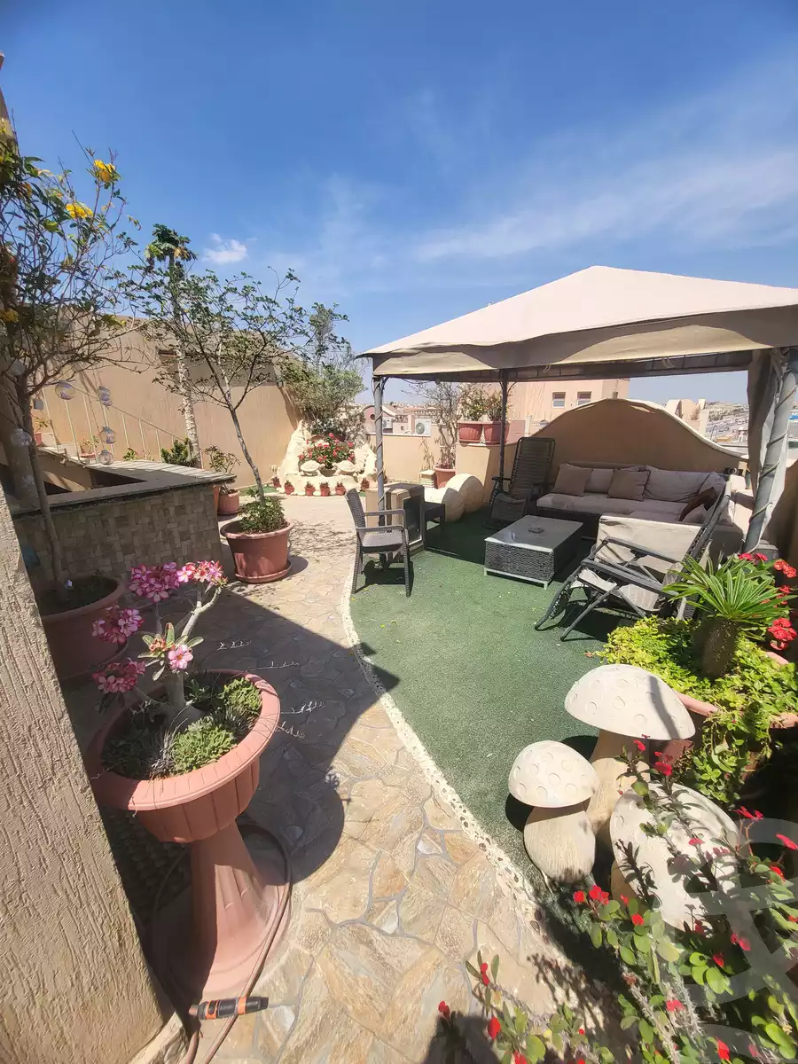 https://aqarmap.com.eg/en/listing/5408194-for-sale-cairo-el-sheikh-zayed-city-compounds-continental-gardens