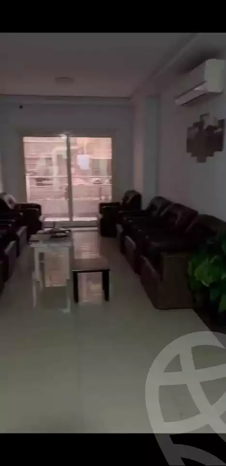 https://aqarmap.com.eg/en/listing/5408284-for-sale-alexandria-camp-cesar-port-said-street