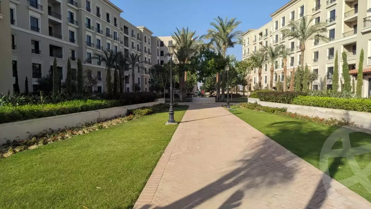 https://aqarmap.com.eg/en/listing/5409121-for-sale-cairo-el-sheikh-zayed-city-compounds-kmbwnd-fyldj-wyst-dr-llttwyr