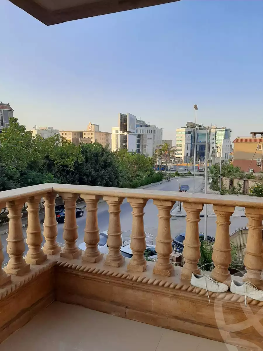 https://aqarmap.com.eg/en/listing/5411243-for-sale-cairo-new-cairo-el-ahyaa-first-neighborhood-street-1