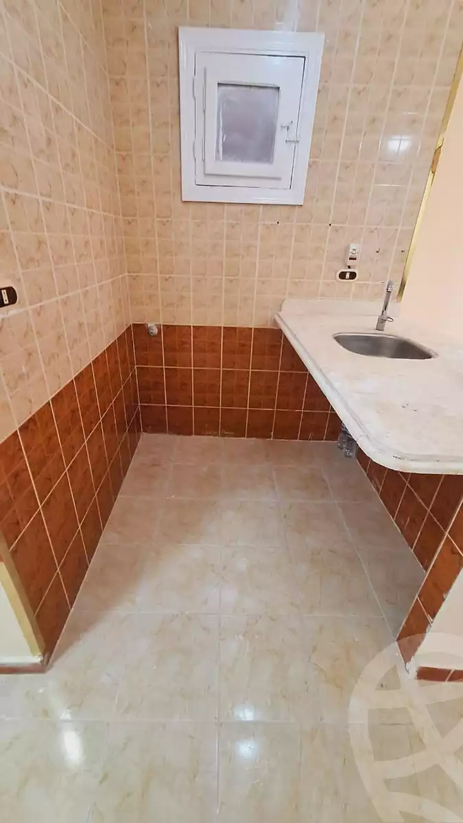 https://aqarmap.com.eg/en/listing/5411592-for-sale-alexandria-l-jmy-shataa-el-nakheel