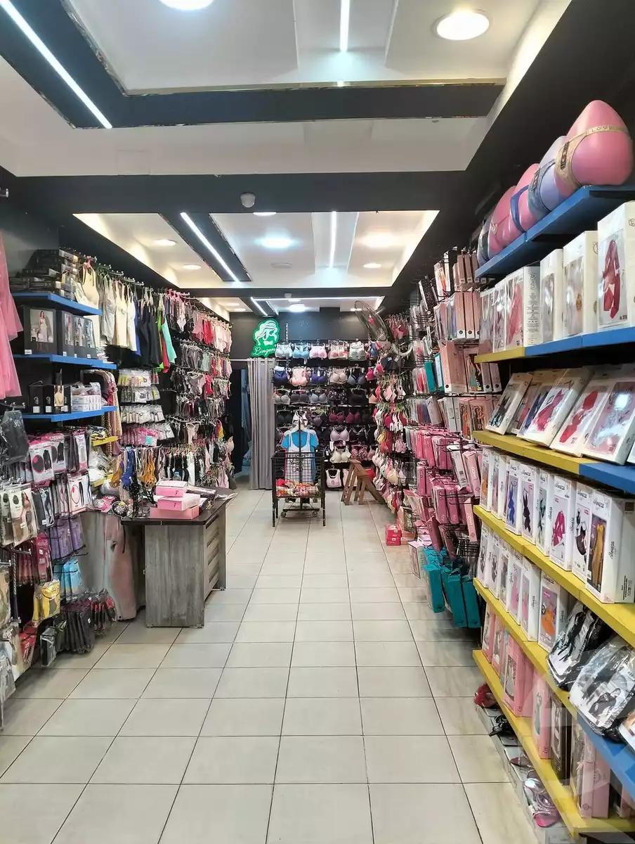 https://aqarmap.com.eg/ar/listing/5412428-for-rent-cairo-ain-shams-el-naam-mostafa-hafez-st