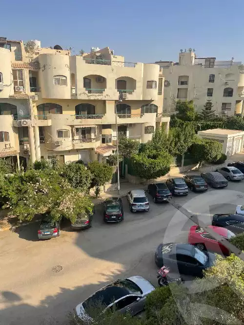 https://aqarmap.com.eg/en/listing/5413892-for-sale-cairo-new-cairo-south-investors-zizinia-st