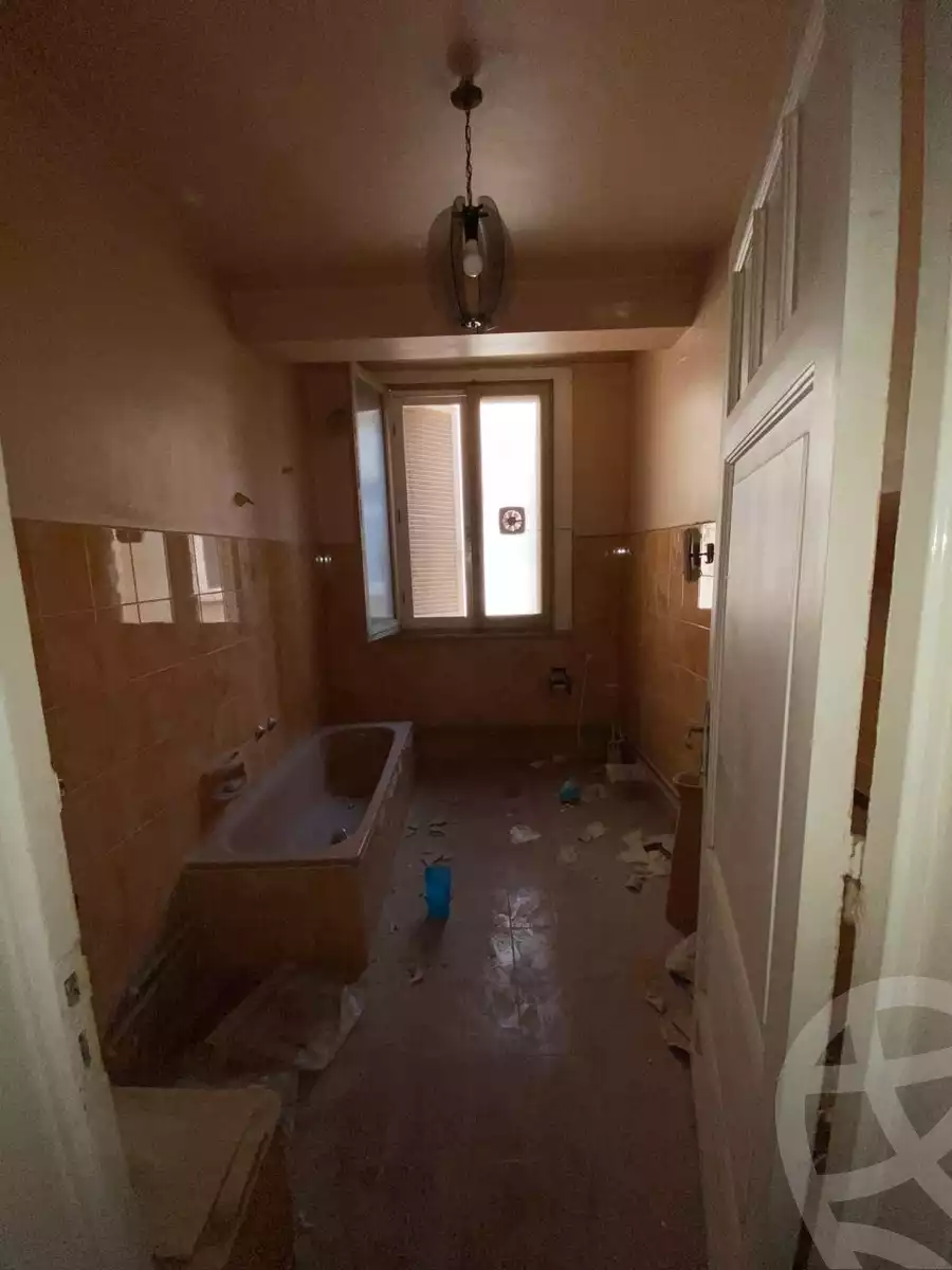 https://aqarmap.com.eg/en/listing/5414232-for-rent-cairo-garden-city-dr-mohamed-fawzy-st