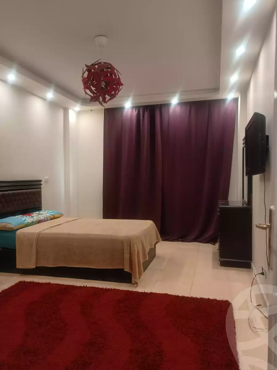 https://aqarmap.com.eg/en/listing/5414246-for-rent-cairo-new-cairo-lrhb-city-mtdd-lrhb-phase-8