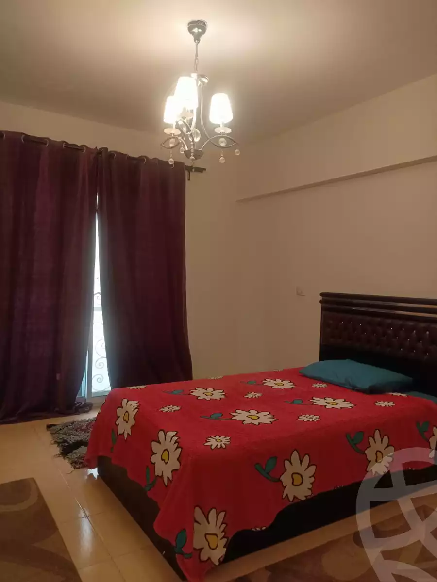 https://aqarmap.com.eg/en/listing/5414246-for-rent-cairo-new-cairo-lrhb-city-mtdd-lrhb-phase-8