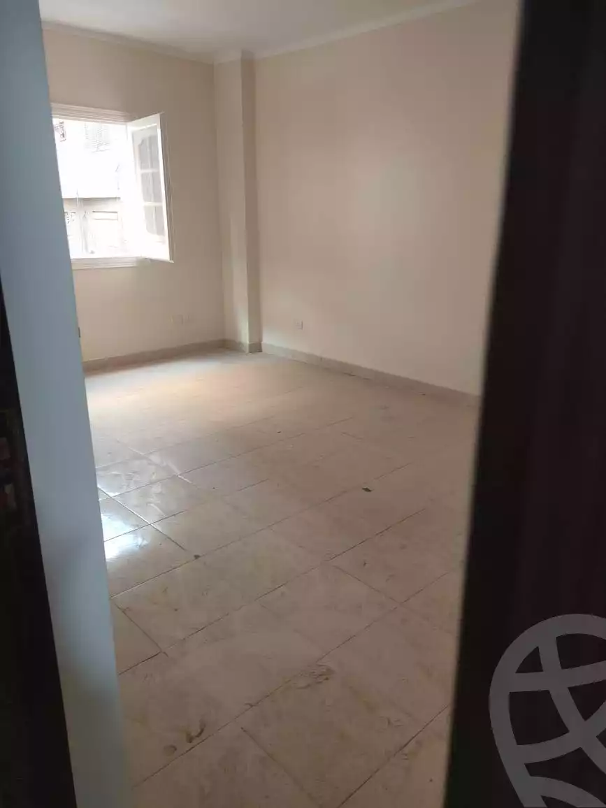 https://aqarmap.com.eg/ar/listing/5414843-for-rent-cairo-mokattam-lhdb-l-ly-el-naforah-square