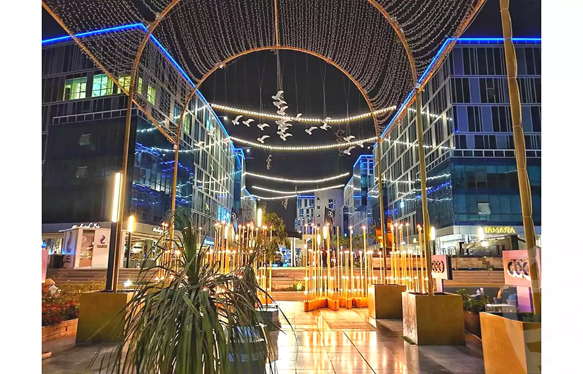 https://aqarmap.com.eg/en/listing/5416791-for-sale-cairo-el-sheikh-zayed-city-compounds-capital-business-park