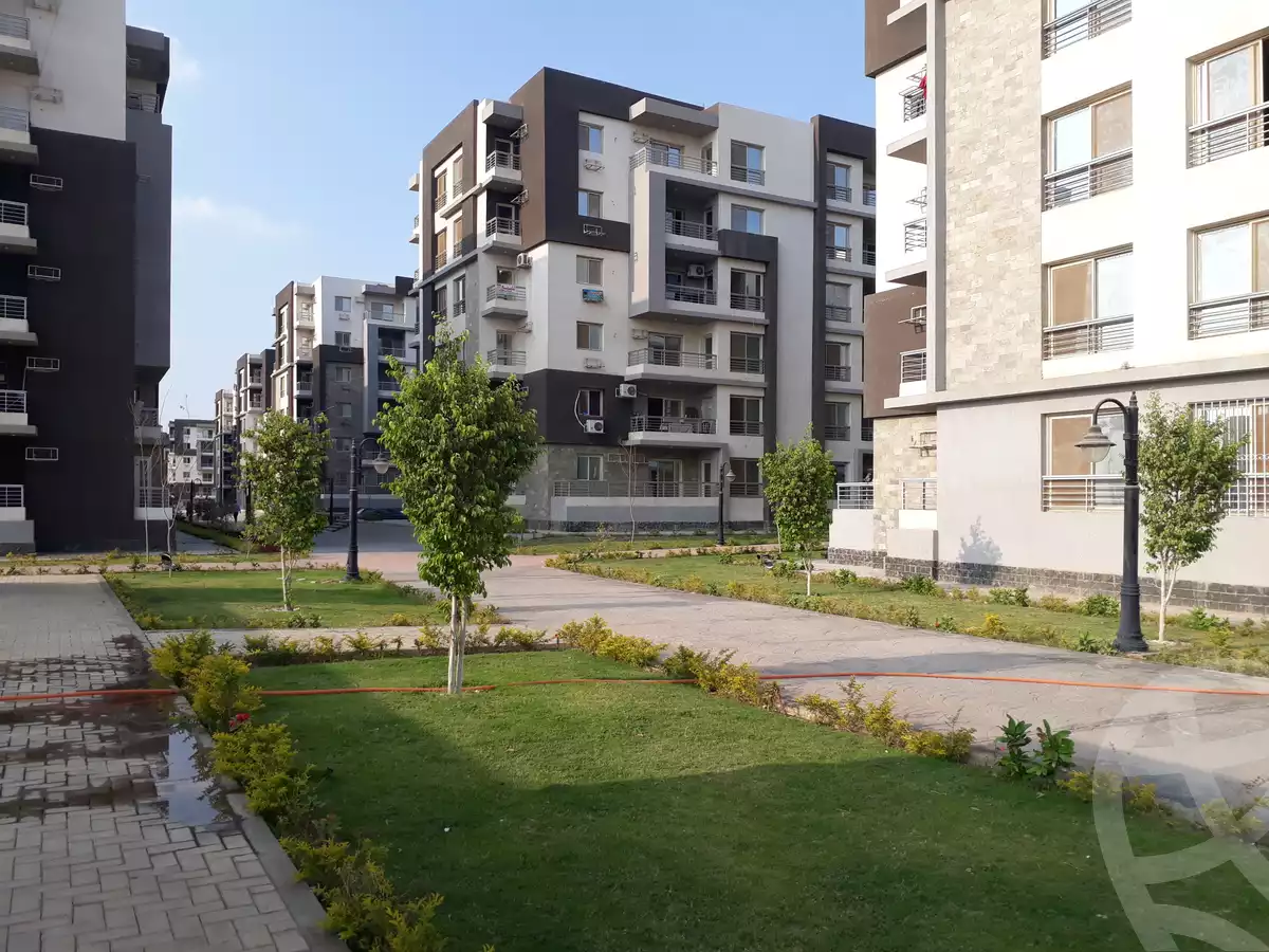 https://aqarmap.com.eg/ar/listing/5417246-for-rent-cairo-el-sheikh-zayed-city-el-hay-el-thany-ashaer