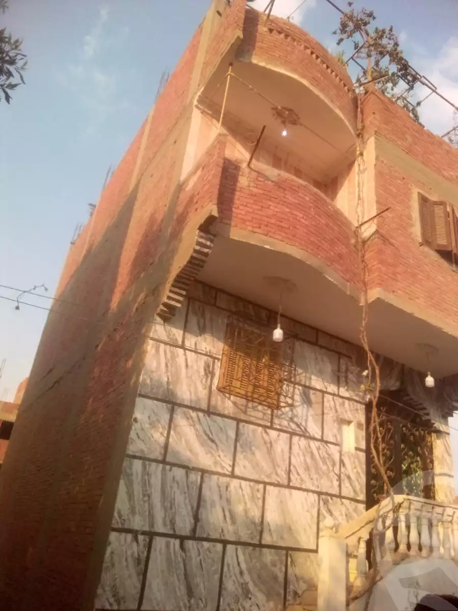 https://aqarmap.com.eg/en/listing/5419265-for-sale-cairo-el-haram-bolak-el-dakror-nahia-st
