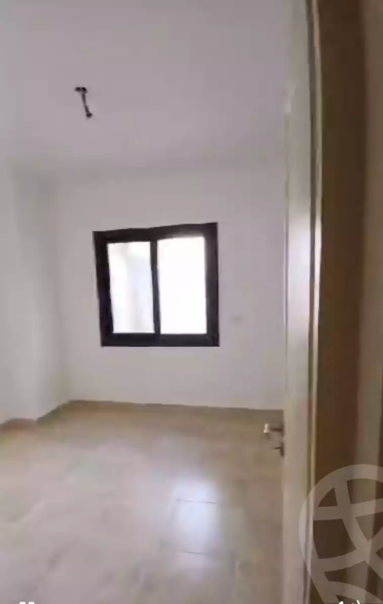 https://aqarmap.com.eg/ar/listing/5419544-for-rent-cairo-new-administrative-capital-r7-celia-mntq-l-mrt-1