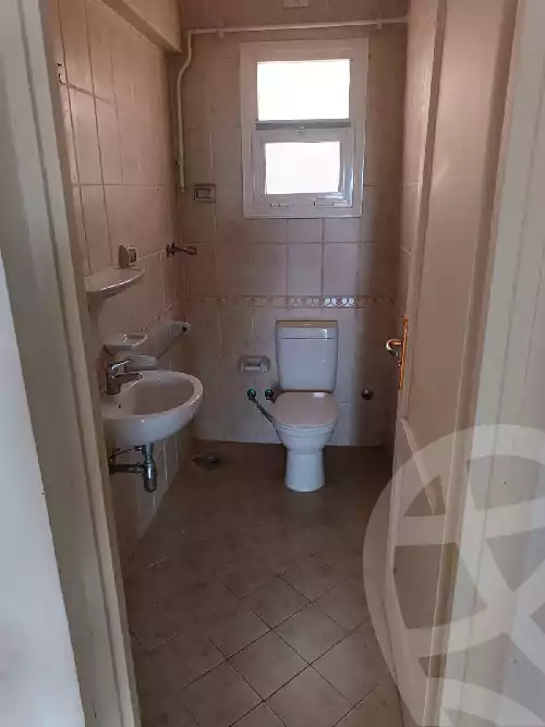 https://aqarmap.com.eg/en/listing/5422064-for-rent-cairo-new-cairo-lrhb-city