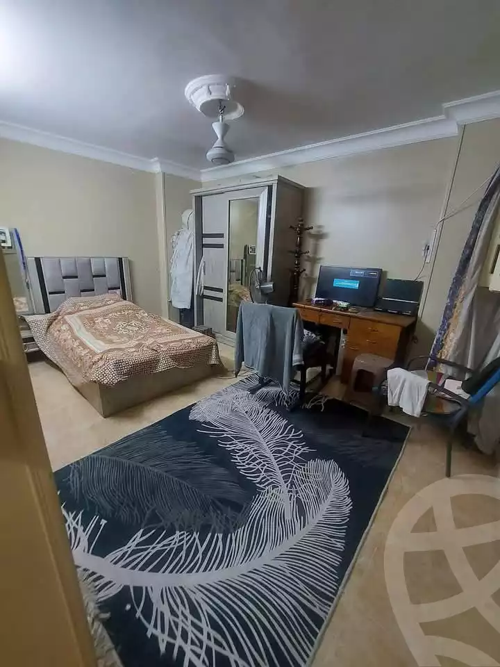https://aqarmap.com.eg/ar/listing/5422949-for-sale-cairo-helwan-mnshy-yn-hlwn-mansour-st