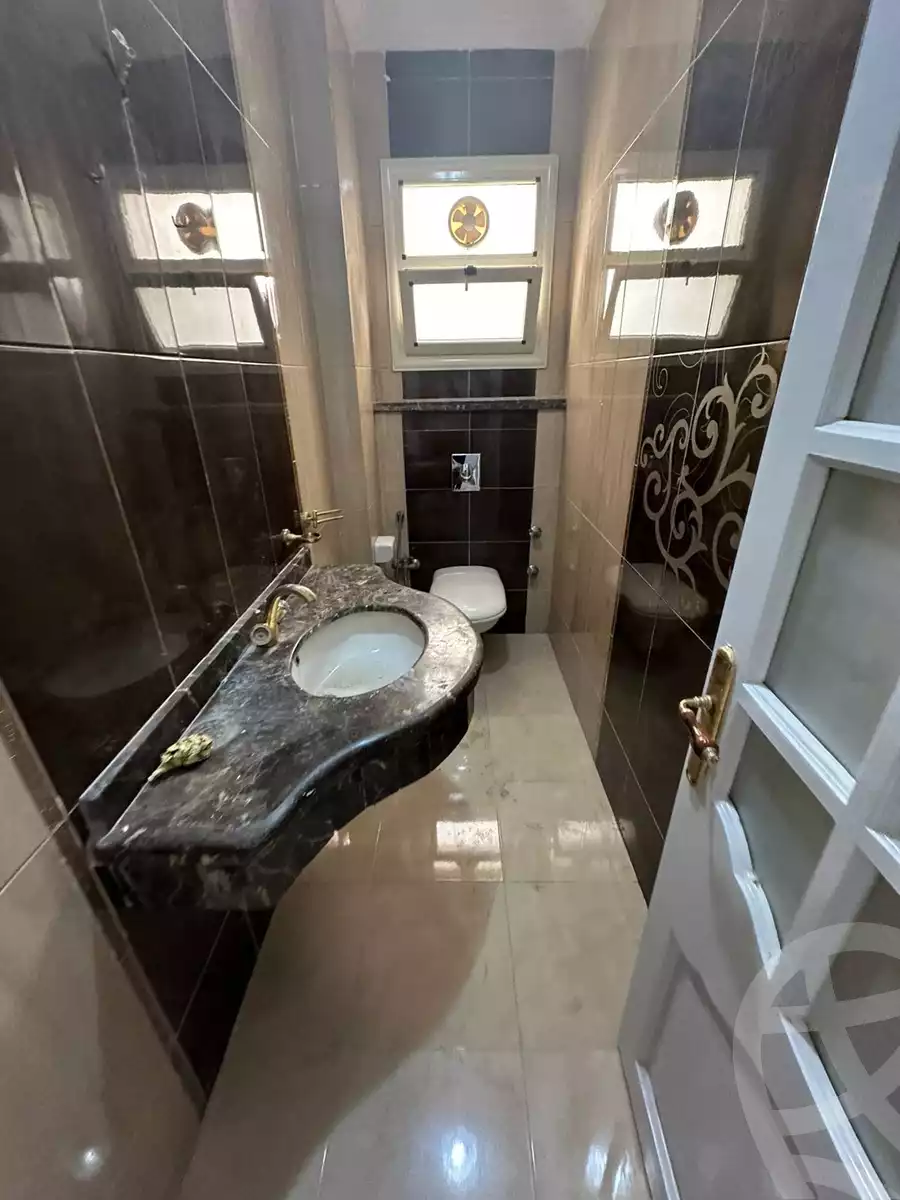 https://aqarmap.com.eg/en/listing/5422999-for-sale-cairo-mokattam-lhdb-l-ly