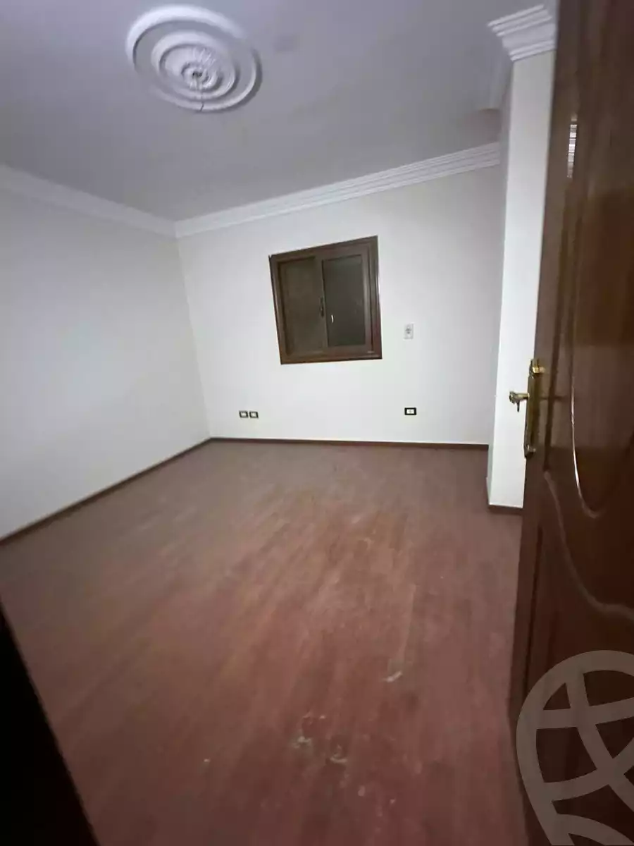 https://aqarmap.com.eg/en/listing/5423613-for-sale-cairo-mokattam-el-hadabah-el-wosta-8th-zone
