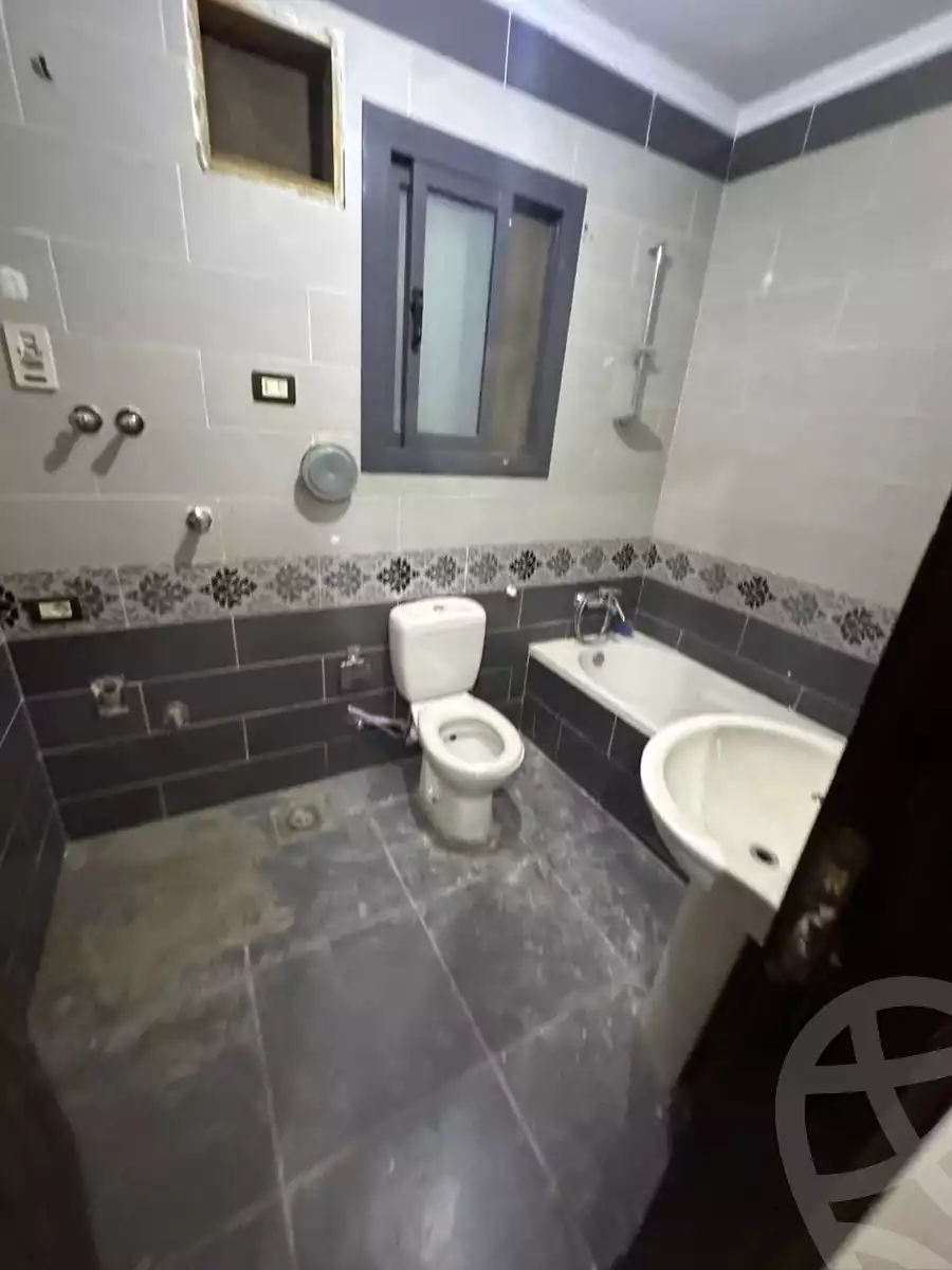 https://aqarmap.com.eg/en/listing/5423613-for-sale-cairo-mokattam-el-hadabah-el-wosta-8th-zone