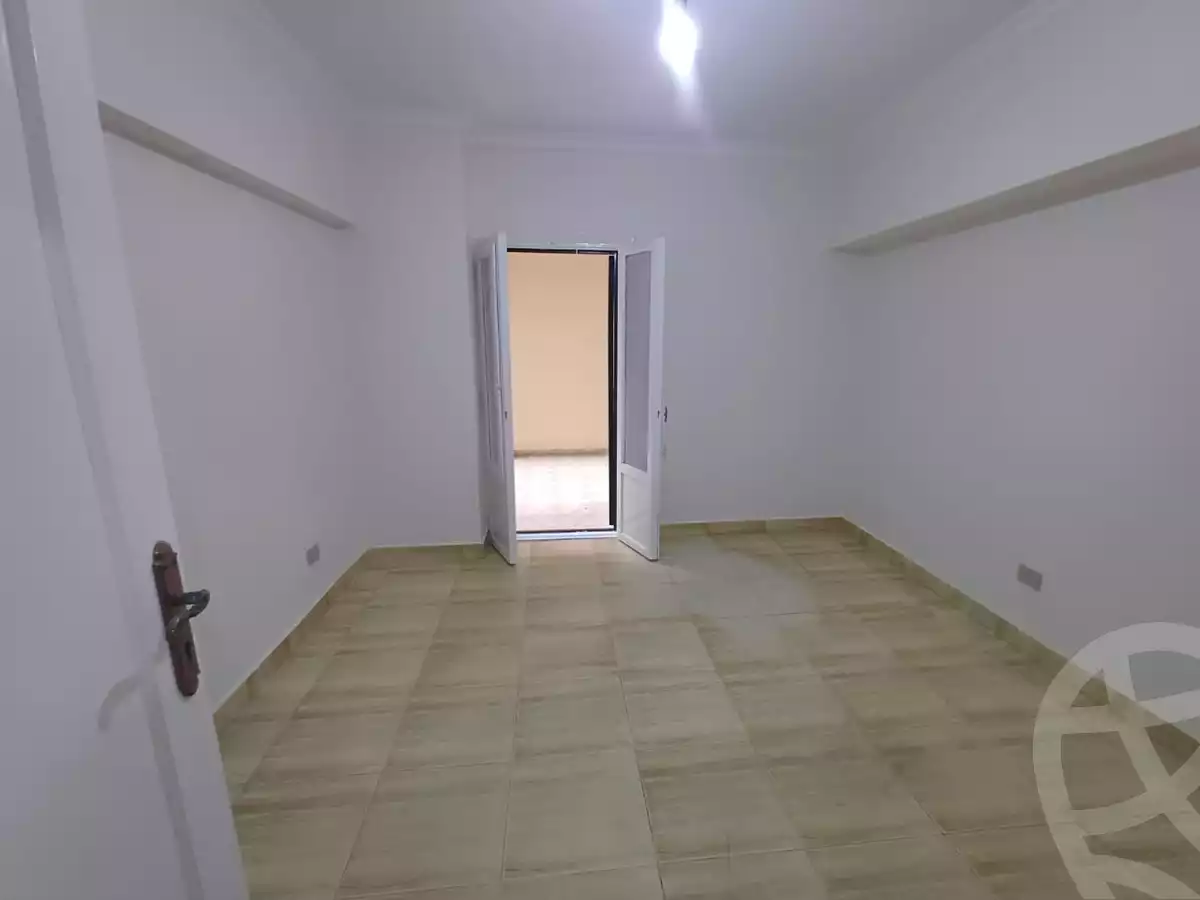 https://aqarmap.com.eg/en/listing/5427096-for-rent-cairo-mokattam-lhdb-l-ly