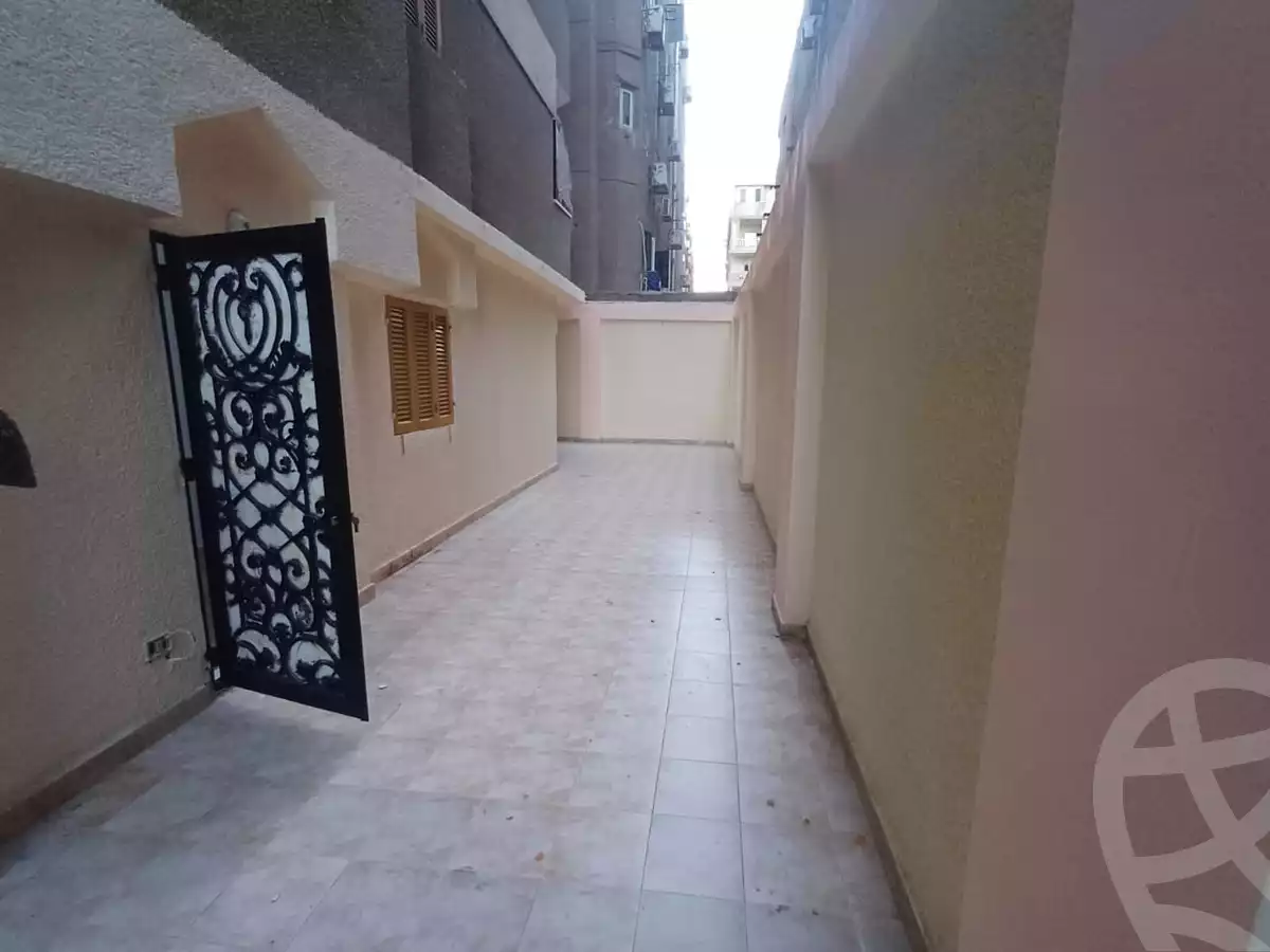 https://aqarmap.com.eg/en/listing/5427096-for-rent-cairo-mokattam-lhdb-l-ly