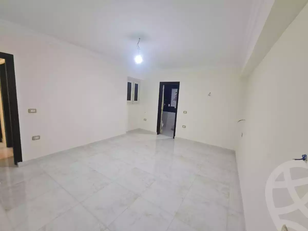 https://aqarmap.com.eg/en/listing/5427113-for-rent-cairo-mokattam-lhdb-l-ly