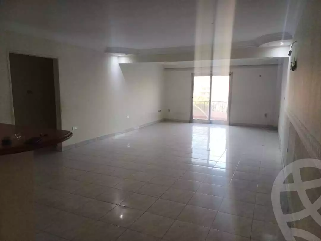 https://aqarmap.com.eg/ar/listing/5431351-for-sale-cairo-hadayek-el-ahram
