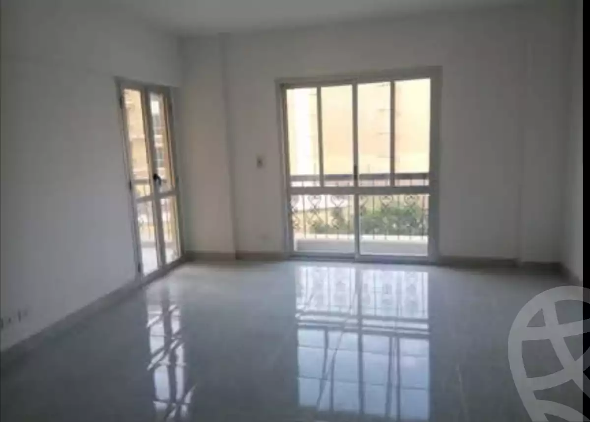 https://aqarmap.com.eg/en/listing/5435303-for-rent-cairo-new-cairo-lrhb-city-mtdd-lrhb-doctor-mostafa-mosharafa-st