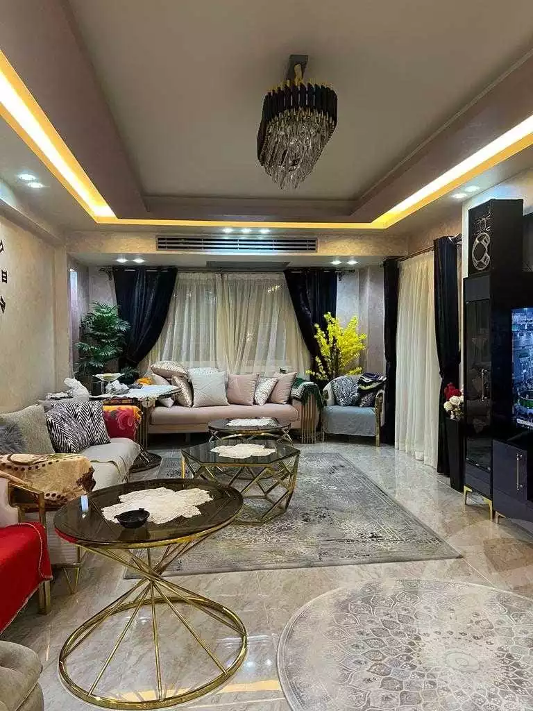 https://aqarmap.com.eg/ar/listing/5435473-for-sale-cairo-new-cairo-madinaty-tenth-zone-buildings