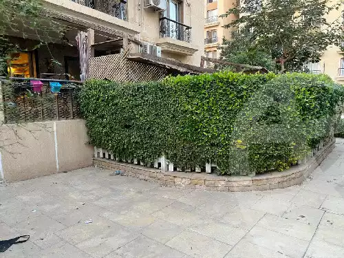 https://aqarmap.com.eg/en/listing/5435646-for-sale-cairo-new-cairo-lrhb-city-mtdd-lrhb-phase-9