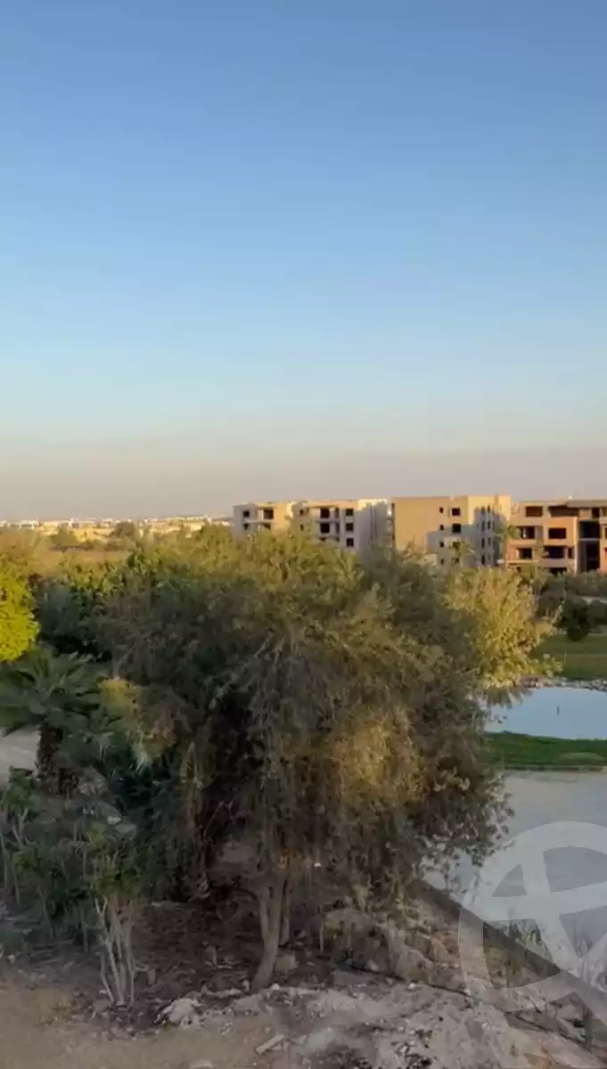 https://aqarmap.com.eg/ar/listing/5436556-for-sale-cairo-el-sheikh-zayed-city-compounds