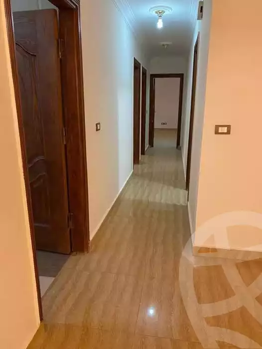 https://aqarmap.com.eg/en/listing/5436813-for-rent-cairo-mokattam-lhdb-l-ly-shareaa-9