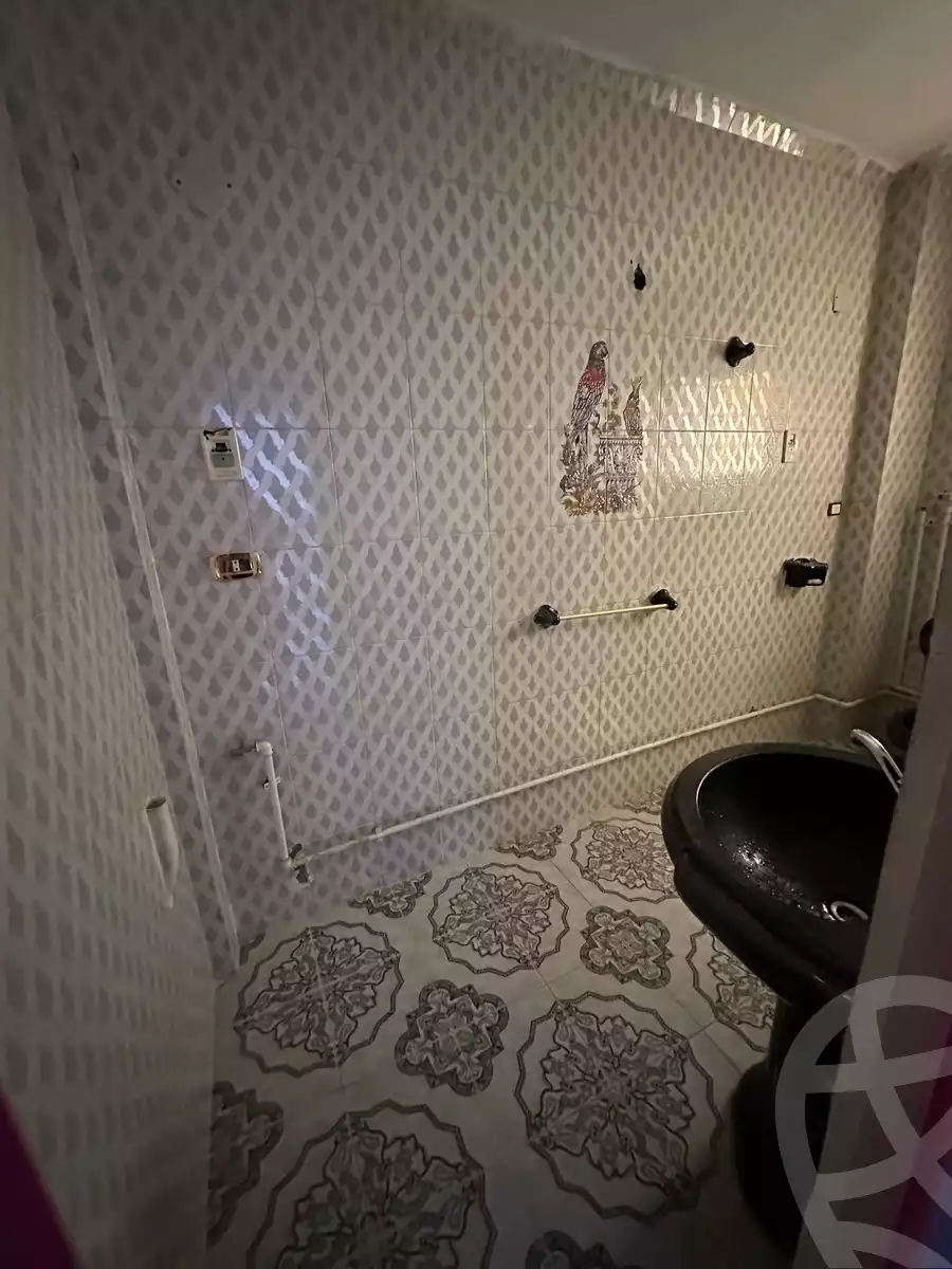 https://aqarmap.com.eg/en/listing/5440457-for-sale-cairo-15th-of-may-mjwr-28
