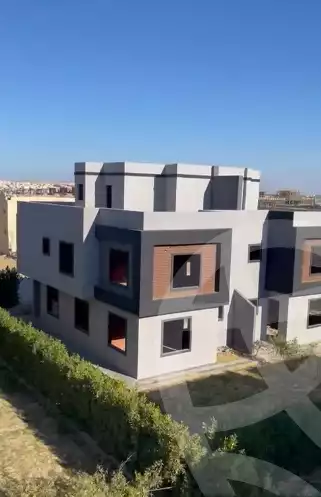 https://aqarmap.com.eg/en/listing/5441671-for-sale-cairo-el-sheikh-zayed-city-lshykh-zyd-ljdyd-aster-compound